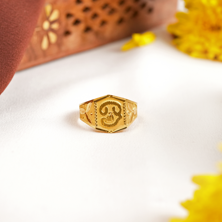 Devotional OM Shine Gold Ring