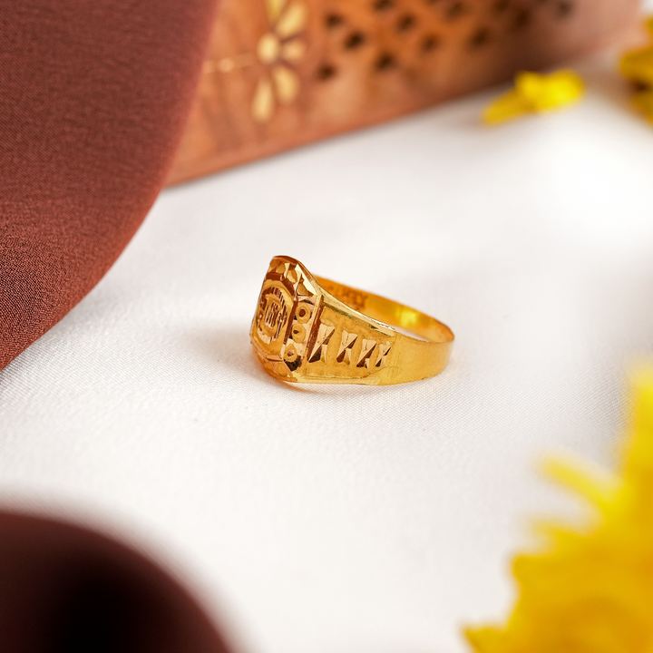 Temple Graceful OM Gold Ring