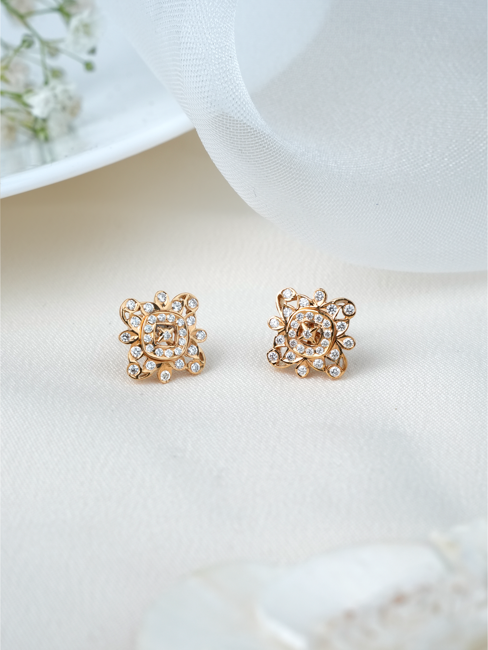 Eternal Cluster Diamond Studs