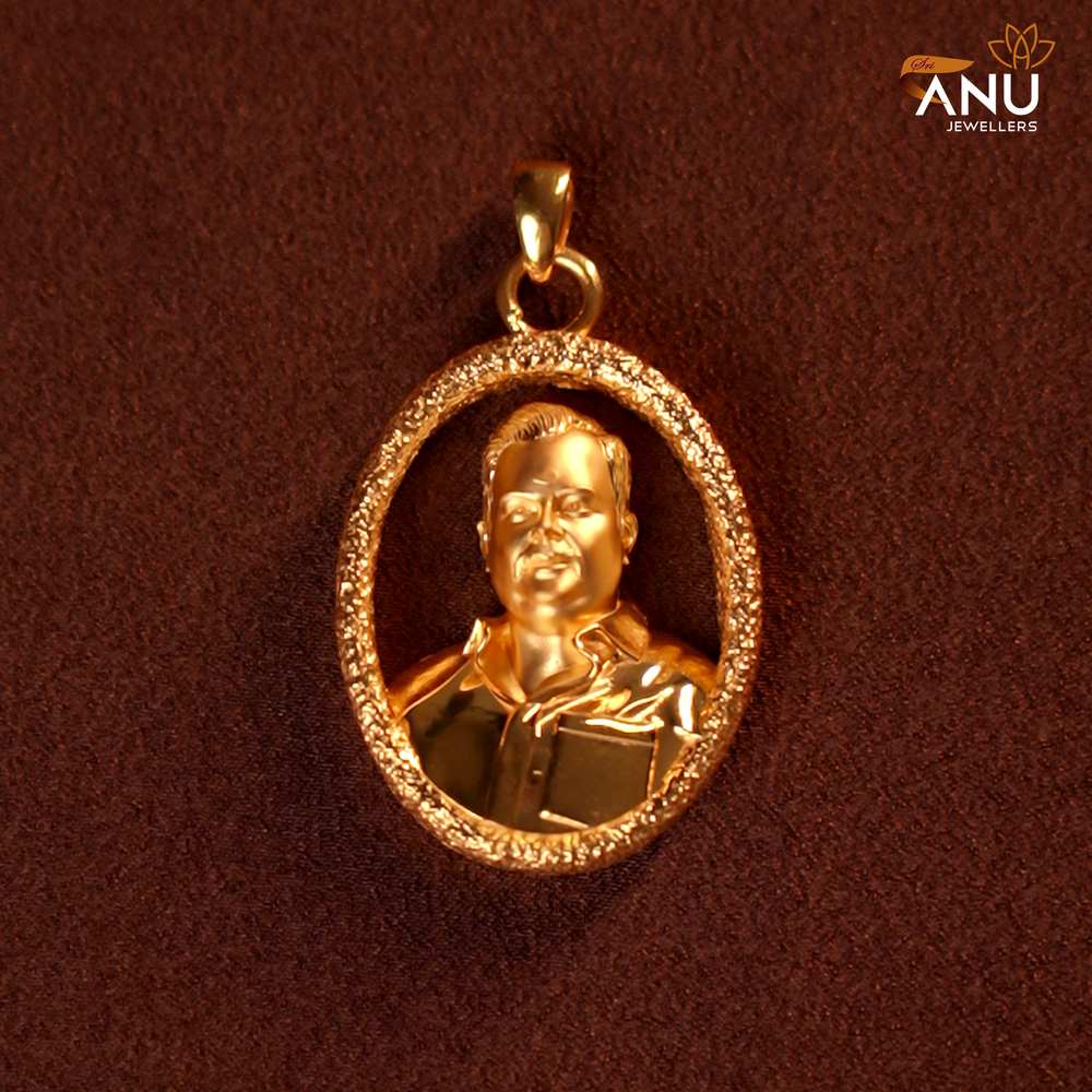 Gold Customized Human Statue Pendant