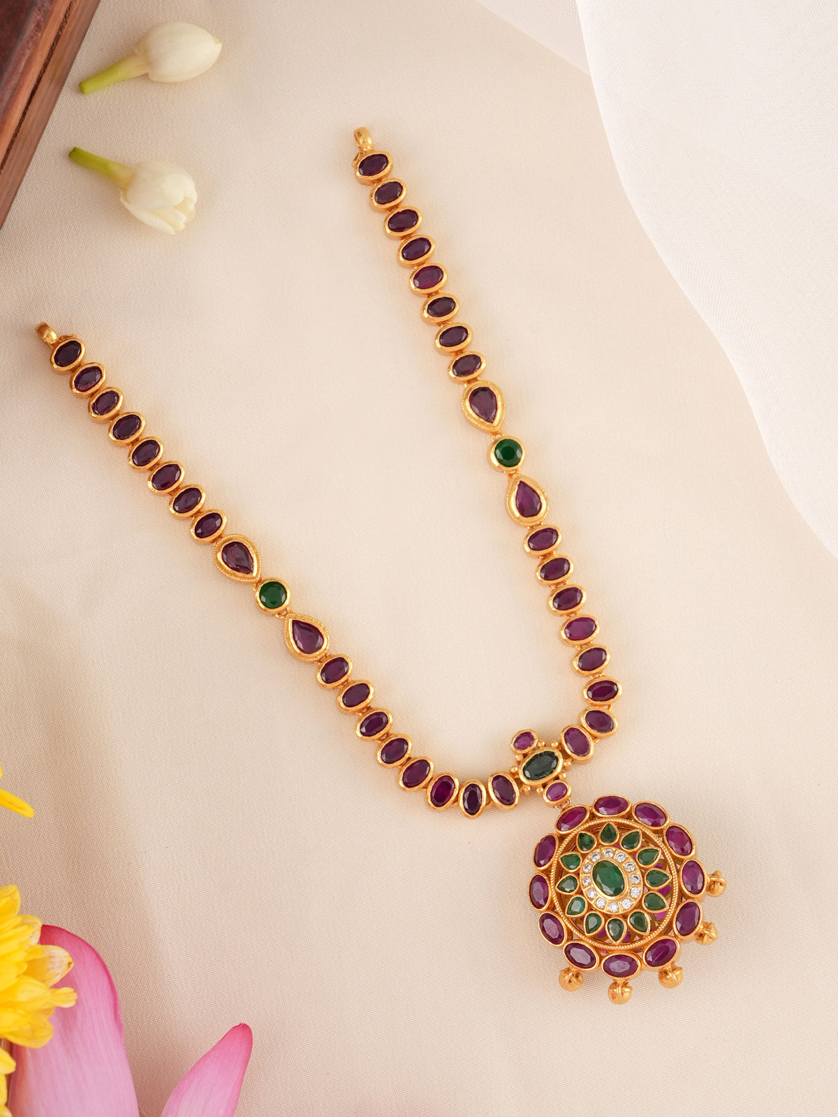 Double-Sided Single Layer Kemp Necklace – Gold Plated Layered Jewelry